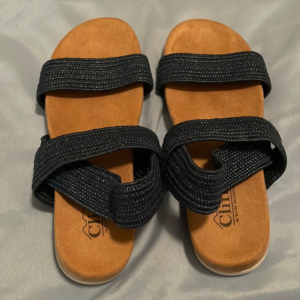 Cliffs slide double strap sandals size 7.